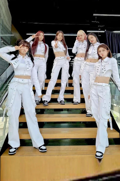 Outfit IVE Concert Wit Jack & Broek