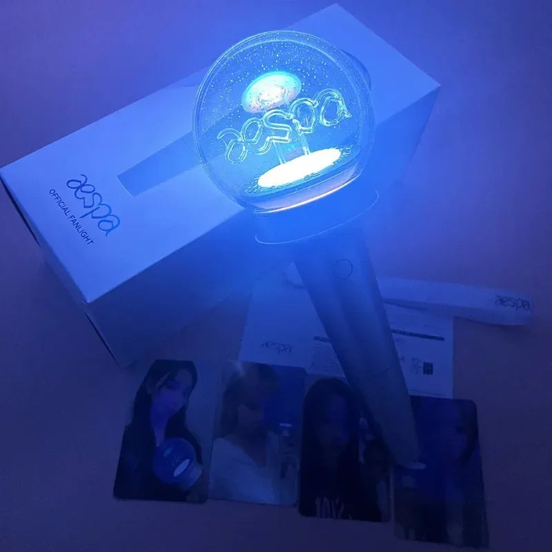 Aespa Lightstick En Sleutelhanger