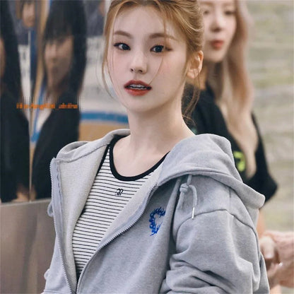 ITZY Hoodie Met Rits Kill My Doubt